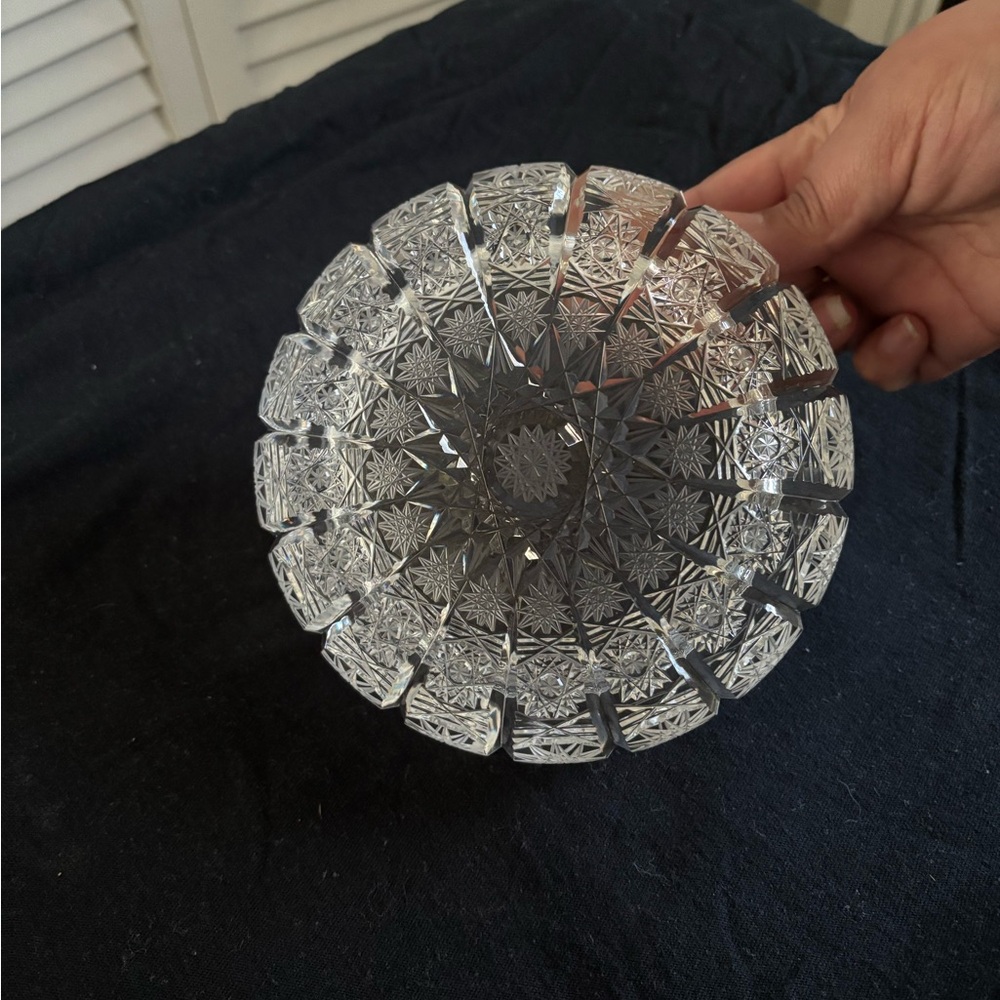 Elegant Crystal Cut Glass Bowl